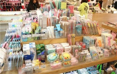 賣文具也能發家，這個小伙是這樣做的